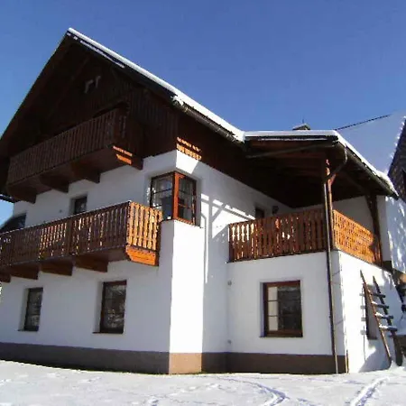 Rokytnice Nad Jizerou 6 *