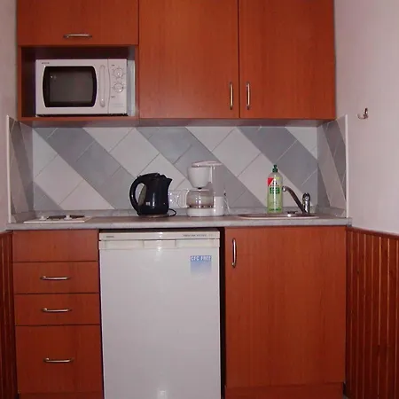 شقة Rokytnice Nad Jizerou 6 *